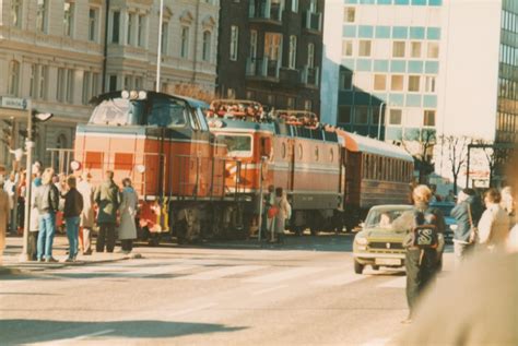  Wagon Train! En episk resa genom det vilda västerns historia och en unik samling av skådespelarlegender.